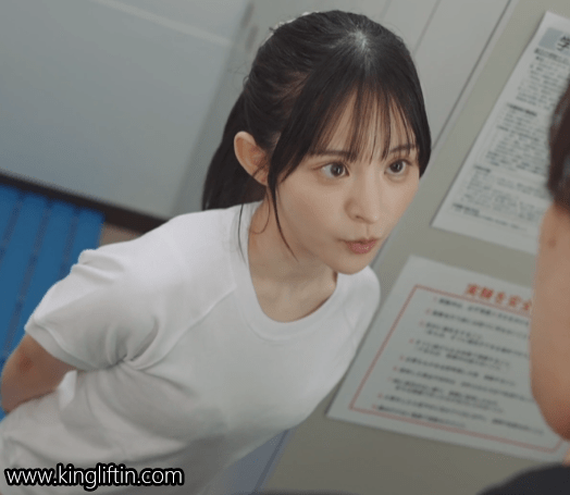望月凛音(Mitsuki Rinne,望月りんね)